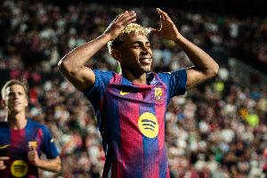 斗球体育直播-西媒：亚马尔渴望满状态出战巴黎，他将其视为证明自己的绝佳时机